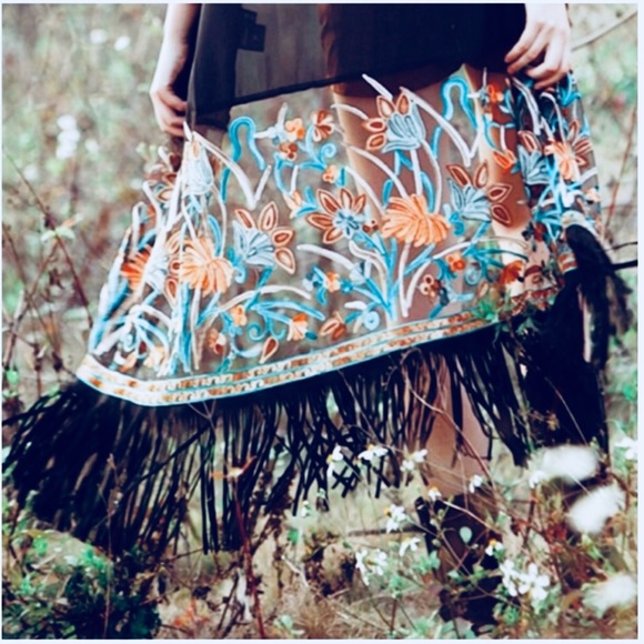 🎉 HP 8/16 🎉 Boho Embroidered Kimono Cardigan - Picture 7 of 8